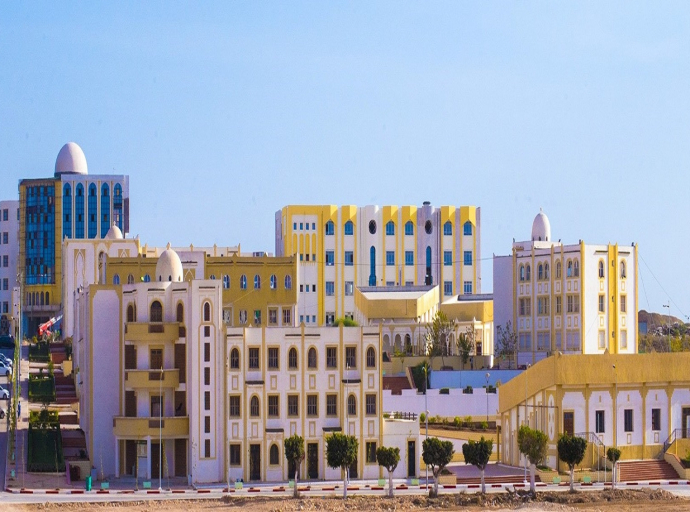 نيابة رئاسة الجامعة للعلاقات الخارجية والتعاون والتنشيط والاتصال والتظاهرات العلمية